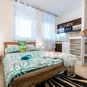 Apartia Krenova, Brno-center Apartment