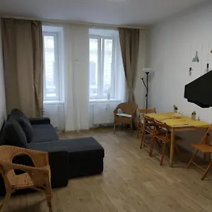 Apartmans In The Center With Privat Parking Apartament
