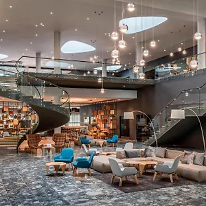Courtyard By Marriott Otel